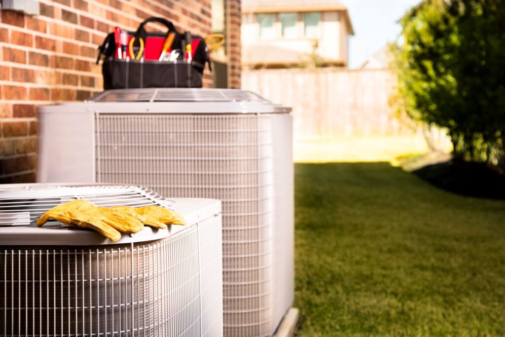 Heat Pump vs Traditional AC: Which Is Better for Florida’s Climate?